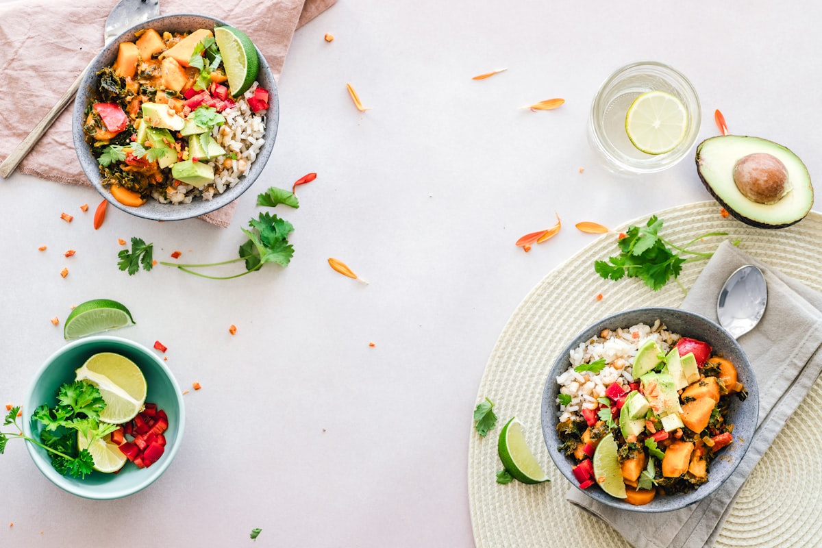 Nutritionist creating personalized meal guidance